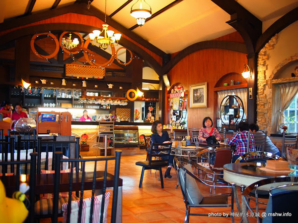 杜石地一號庭園咖啡：【食記】苗栗杜石地一號花園農莊@羊寮坑道 : 環境溫馨,景緻尚可,但餐點價位過高,味道還是算了