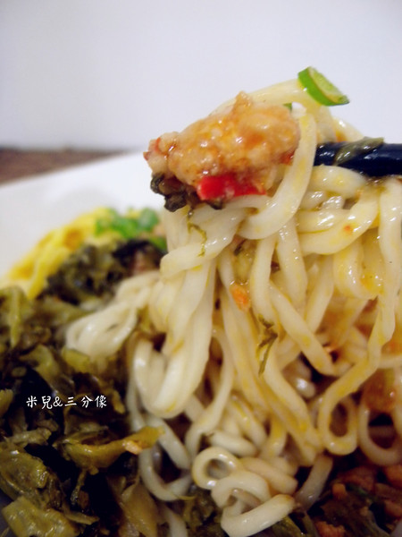 兄弟麵館（網路門市）：[宅配] 兄弟麵館  超方便美食 懶得出們就是靠宅配啦!  且份量大超滿足!!!