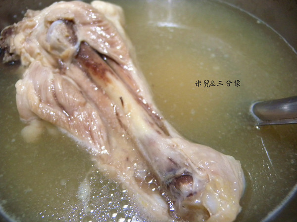 兄弟麵館（網路門市）：[宅配] 兄弟麵館  超方便美食 懶得出們就是靠宅配啦!  且份量大超滿足!!!