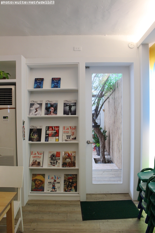 布里逗子BURRITOS：Burritos布里逗子●漢堡庭園餐廳♡溫莎乳酪牛肉堡讓人驚豔~103.06.29