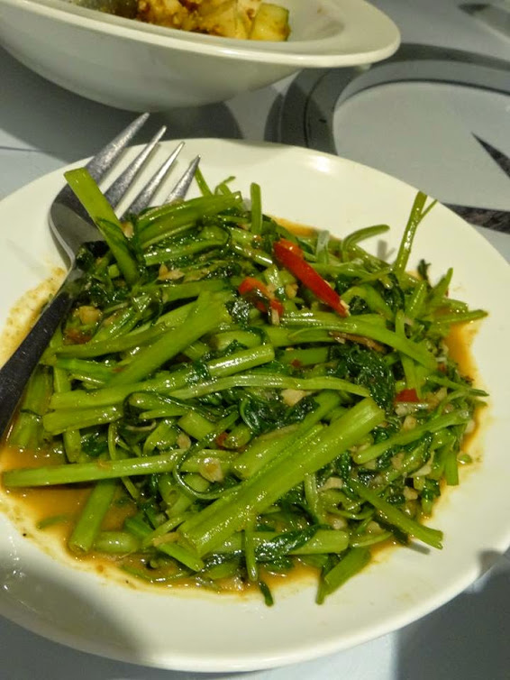 馬六甲馬來西亞風味餐廳(新竹竹北店):【口碑劵】終於吃到錯過又錯過的馬來西亞菜,推薦咖哩雞海南雞-馬六甲馬來西亞風味餐廳