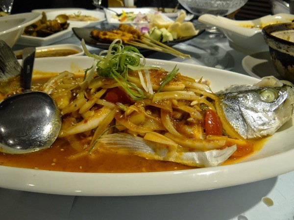 馬六甲馬來西亞風味餐廳(新竹竹北店):【口碑劵】終於吃到錯過又錯過的馬來西亞菜,推薦咖哩雞海南雞-馬六甲馬來西亞風味餐廳