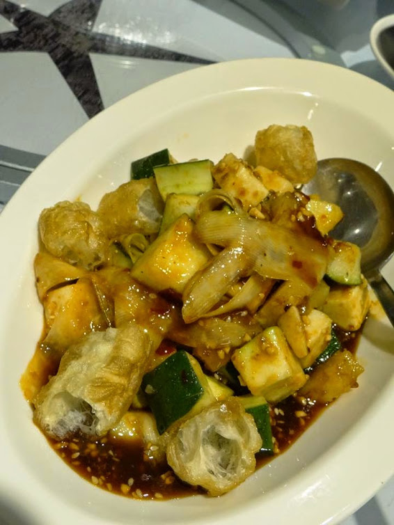 馬六甲馬來西亞風味餐廳(新竹竹北店):【口碑劵】終於吃到錯過又錯過的馬來西亞菜,推薦咖哩雞海南雞-馬六甲馬來西亞風味餐廳