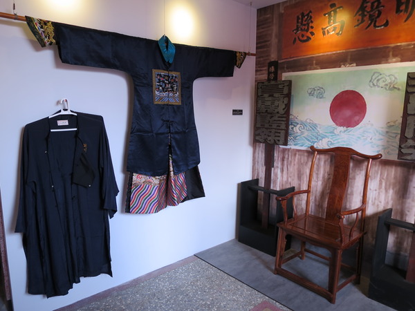 鳳儀書院：文化公車遊趣(十七)~鳳儀書院2  ..同學，上課囉!!