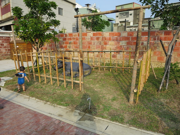 鳳儀書院：文化公車遊趣(十七)~鳳儀書院2  ..同學，上課囉!!