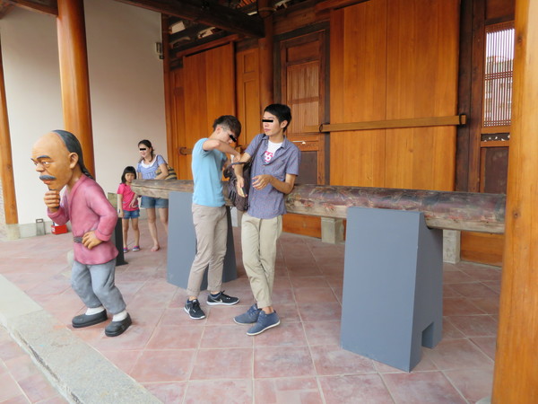 鳳儀書院：文化公車遊趣(十七)~鳳儀書院2  ..同學，上課囉!!