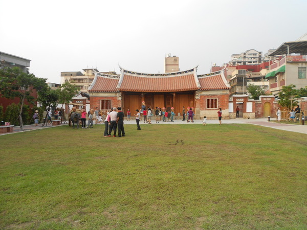 鳳儀書院：文化公車遊趣(十七)~鳳儀書院2  ..同學，上課囉!!