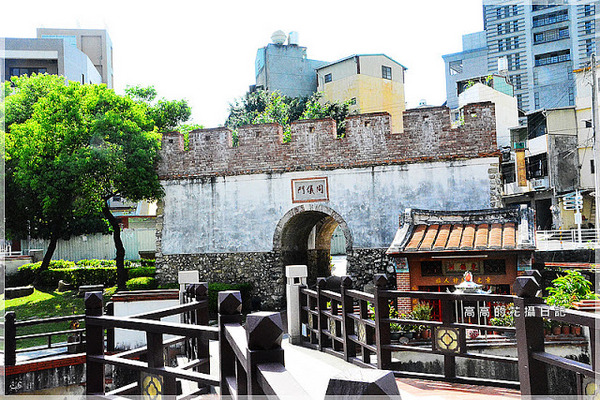 鳳山縣城東便門:【高雄】鳳山區。東便門 東福橋 東福祠