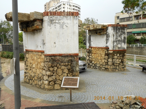 鳳山縣城東便門：文化公車遊趣(十四)~鳳邑巡禮之東便門篇