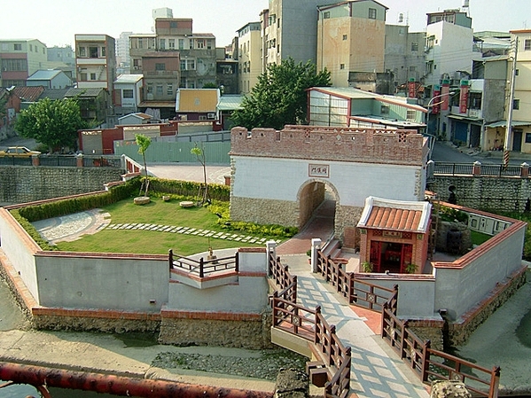 鳳山縣城東便門：文化公車遊趣(十四)~鳳邑巡禮之東便門篇