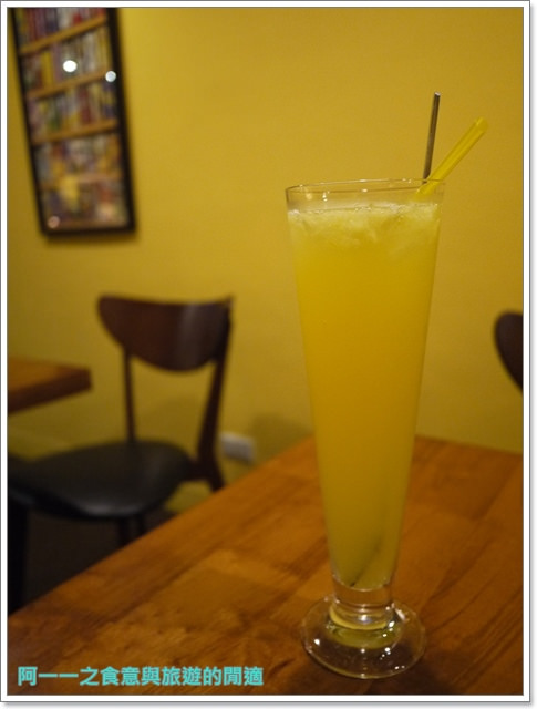 Vanilla Balloon香草氣球：台北捷運市政府站美食 香草氣球Vb Cafe 英式炸魚&法國骰子牛～用美食瘋世足