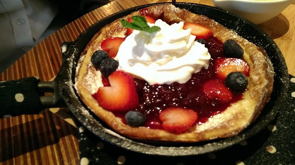 Café Café(原樂子咖啡):《台北》Café Café│鐵鍋煎餅寶貝 像麵包布丁一樣Q軟@市政府站