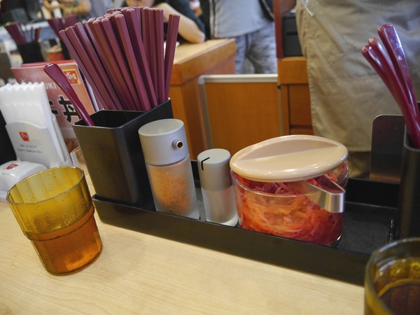 すき家SUKIYA(古亭店):【橘子雞排】南門市場捷運站-SUKIYA すき家 日本來台的牛丼專賣