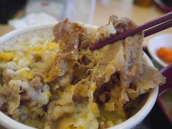 すき家SUKIYA(古亭店):【橘子雞排】南門市場捷運站-SUKIYA すき家 日本來台的牛丼專賣