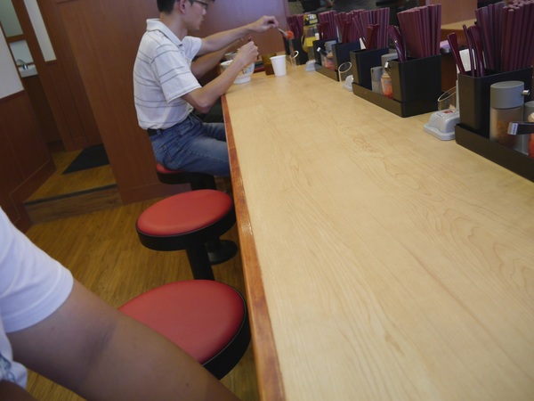 すき家SUKIYA(古亭店):【橘子雞排】南門市場捷運站-SUKIYA すき家 日本來台的牛丼專賣