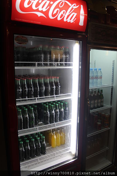 卡帕卡巴Capa Kaba-原味炭火牛排(士林基河總店):台北 士林夜市 【非凡大探索報導 炭火烤排超正點! 】卡帕卡巴Capa Kaba-原味炭火牛排(士林基河總店)捷運劍潭站