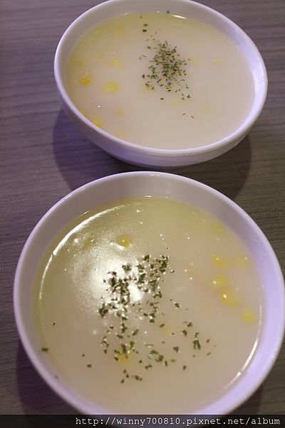 卡帕卡巴Capa Kaba-原味炭火牛排(士林基河總店):台北 士林夜市 【非凡大探索報導 炭火烤排超正點! 】卡帕卡巴Capa Kaba-原味炭火牛排(士林基河總店)捷運劍潭站