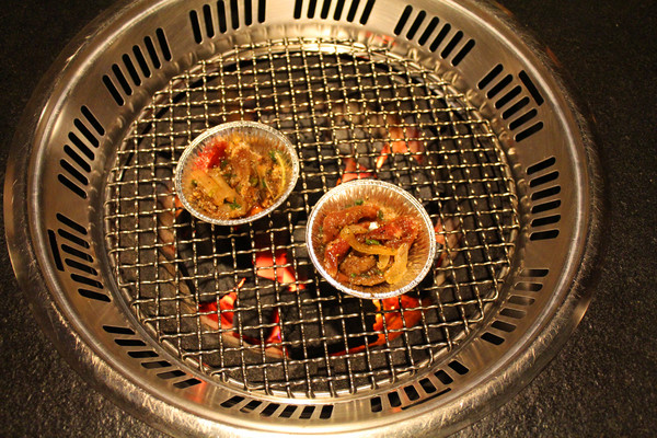 逐鹿炭火燒肉：[台南]燒肉吃到飽 很紅的逐鹿燒肉