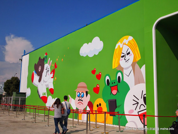 LINE FRIENDS 互動樂園(台中場)：【景點】台中LINE Friends互動樂園展@烏日大台中國際會展中心捷運MRT&TRA&HSR新烏日 : 可愛度爆表, 精品多到買不完, 新一代吸睛代表就是它了XD