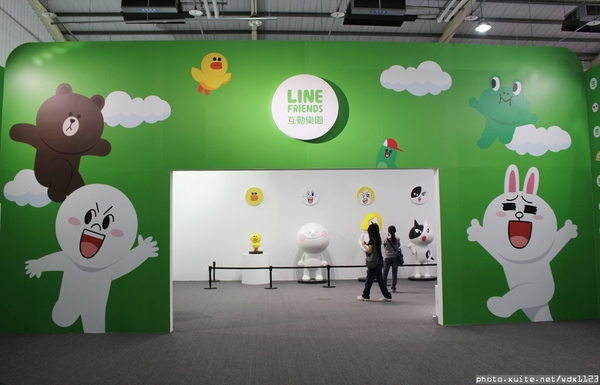 LINE互動樂園展(台中場): LINE FRIENDS 互動樂園(台中)❤好可愛好好拍~103.07.09