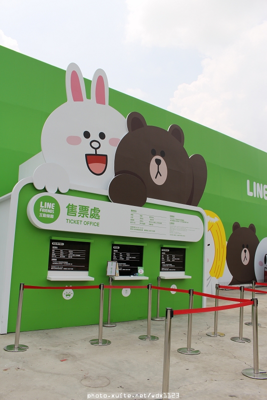 LINE互動樂園展(台中場): LINE FRIENDS 互動樂園(台中)❤好可愛好好拍~103.07.09