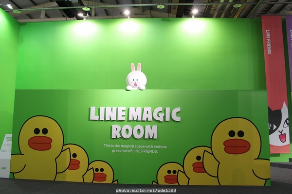 LINE互動樂園展(台中場): LINE FRIENDS 互動樂園(台中)❤好可愛好好拍~103.07.09