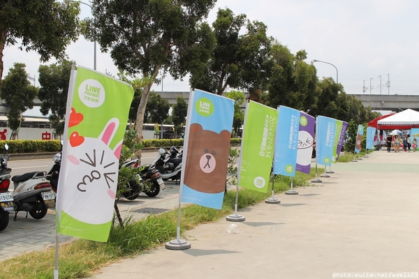 LINE互動樂園展(台中場): LINE FRIENDS 互動樂園(台中)❤好可愛好好拍~103.07.09