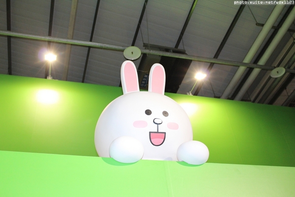 LINE互動樂園展(台中場): LINE FRIENDS 互動樂園(台中)❤好可愛好好拍~103.07.09
