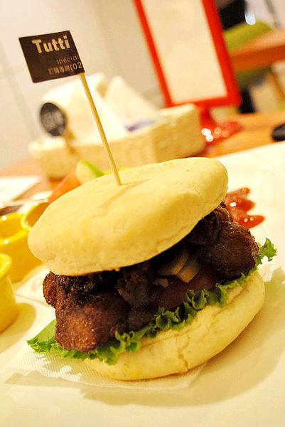 Tutti Cafe圖比咖啡創意早午餐(敦北):口碑券3【松山】Tutti Cafe圖比咖啡創意早午餐(敦北店)。療癒系的可愛拉花