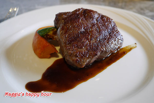Patio No.3 Italian Bistros 義式餐廳:【Patio No.3 Italian Bistro義式餐廳】美國Prime熟成牛排。捷運世貿/TPE101