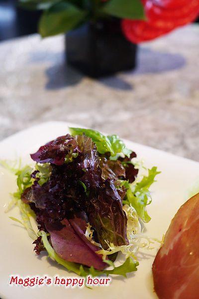 Patio No.3 Italian Bistros 義式餐廳:【Patio No.3 Italian Bistro義式餐廳】美國Prime熟成牛排。捷運世貿/TPE101