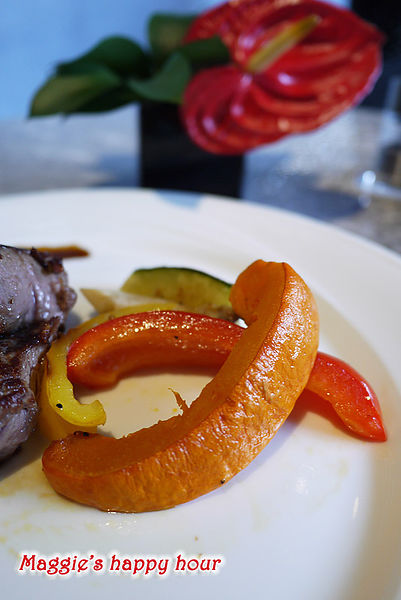 Patio No.3 Italian Bistros 義式餐廳:【Patio No.3 Italian Bistro義式餐廳】美國Prime熟成牛排。捷運世貿/TPE101