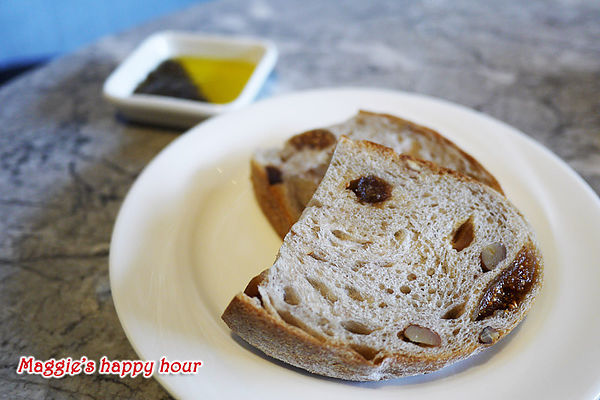 Patio No.3 Italian Bistros 義式餐廳:【Patio No.3 Italian Bistro義式餐廳】美國Prime熟成牛排。捷運世貿/TPE101