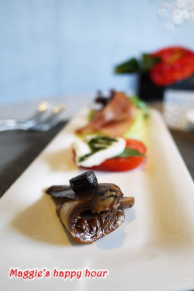 Patio No.3 Italian Bistros 義式餐廳:【Patio No.3 Italian Bistro義式餐廳】美國Prime熟成牛排。捷運世貿/TPE101