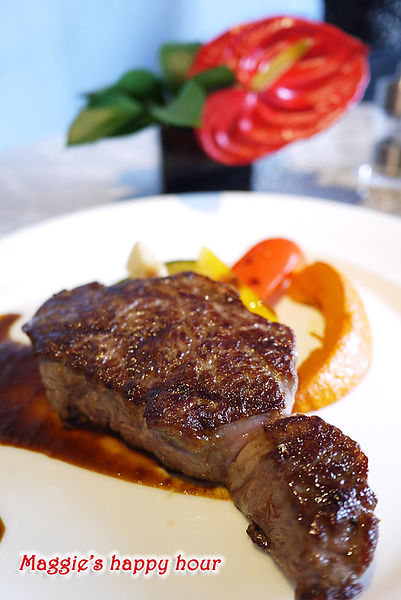 Patio No.3 Italian Bistros 義式餐廳:【Patio No.3 Italian Bistro義式餐廳】美國Prime熟成牛排。捷運世貿/TPE101