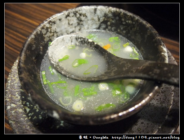 【台北食記】雲之南麗江斑魚火鍋。四川酸菜魚火鍋