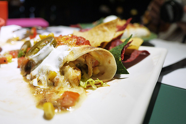 AMIGO米格墨西哥飲食文化(光復店)：好吃到讓我眉眼開笑的Amigo米格墨西哥飲食文化