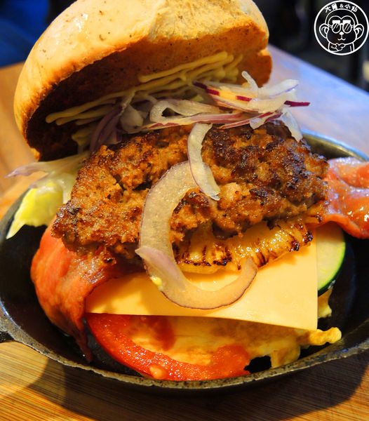 LOCO FOOD 樂口福咖啡:呷飽祙【台北中山・LOCO FOOD 樂口福】鐵鍋早餐大行其道