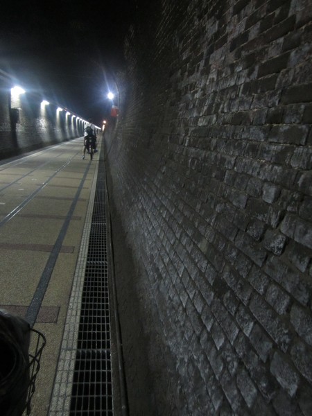 舊草嶺隧道：舊草嶺古道鐵馬行