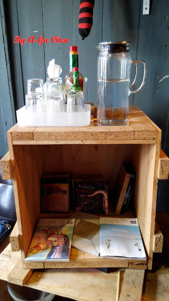 卡加米亞咖啡：【臺南Ω中西區】卡加米亞咖啡。在怎麼拍都很文青的老屋中享用美味早午餐與手作甜點