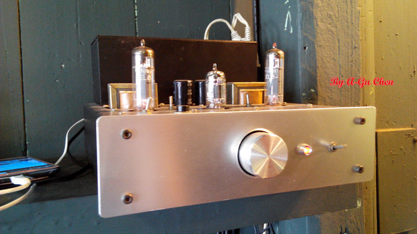 卡加米亞咖啡：【臺南Ω中西區】卡加米亞咖啡。在怎麼拍都很文青的老屋中享用美味早午餐與手作甜點