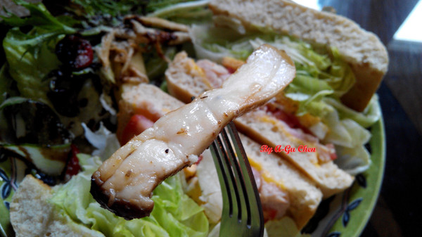 卡加米亞咖啡：【臺南Ω中西區】卡加米亞咖啡。在怎麼拍都很文青的老屋中享用美味早午餐與手作甜點