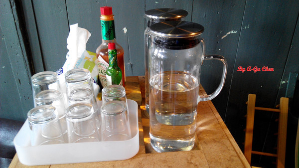 卡加米亞咖啡：【臺南Ω中西區】卡加米亞咖啡。在怎麼拍都很文青的老屋中享用美味早午餐與手作甜點