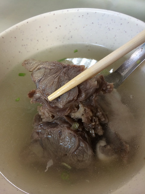 戴記福建涼麵：[夏日涼麵特輯]PART1炎炎夏日除了吃冰.玩水消暑~中午大熱天食慾不振的時候,最適合吃涼麵了！