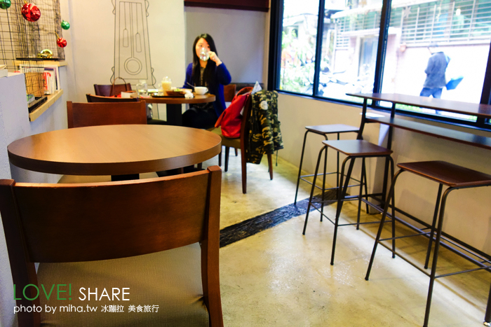 Banagreen香蕉綠 松煙