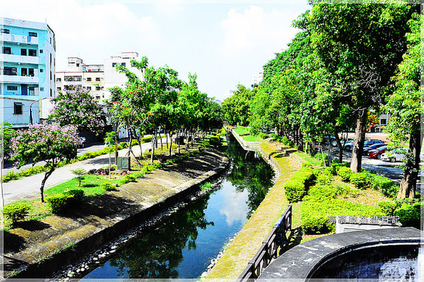 澄瀾砲台:【高雄】鳳山區。澄瀾砲台