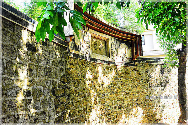 訓風砲台:【高雄】鳳山區。訓風砲台