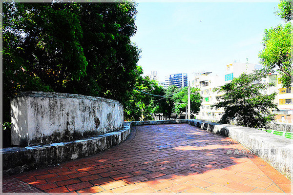 訓風砲台:【高雄】鳳山區。訓風砲台