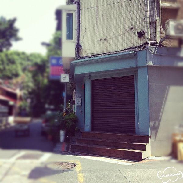 314776_10150937695675933_496945129_n