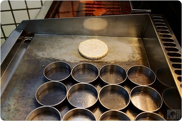 喜多方拉麵燒:喜多方-拉麵燒-用心料理與好食材的拉麵漢堡